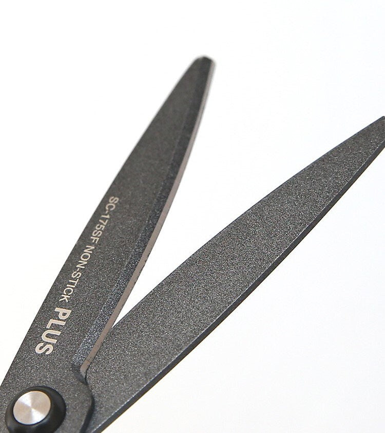 Fluorine coating, anti-stick, non-rusting Japanese Plus scissors| A good choice for crafters